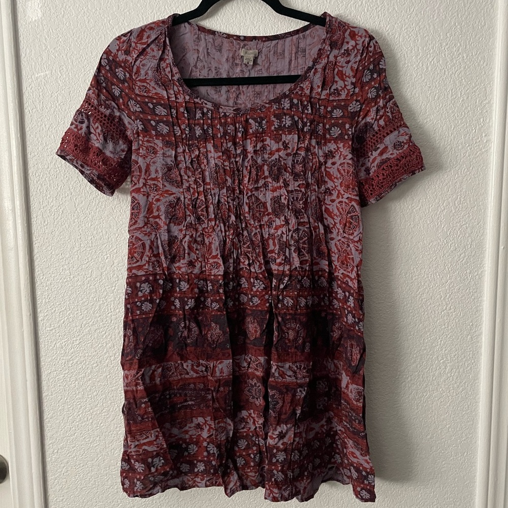 🌟5/$15🌟Ecote Red and Purple Patterned Tunic